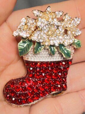 Napier Vintage Christmas Stocking Brooch Red Rhinestone Flower Bouquet